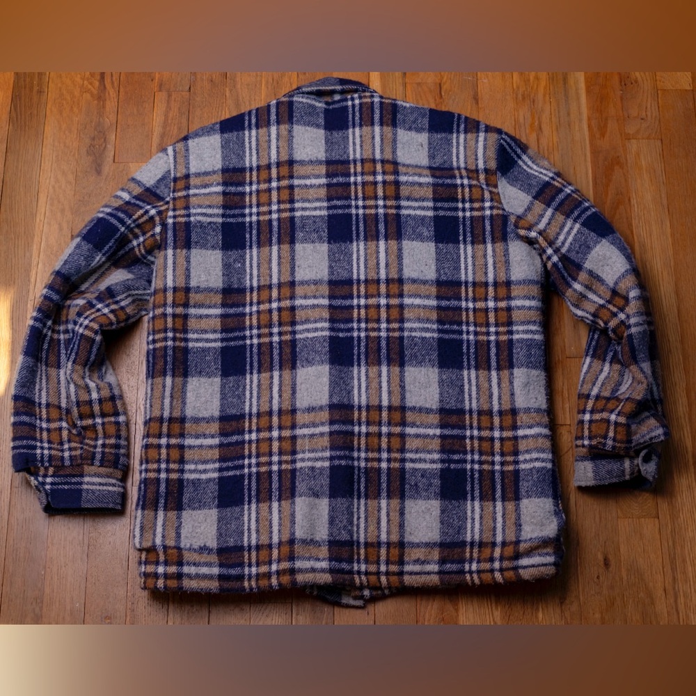 Sherpa line plaid shirt, jacket men's medium - Picture 2 of 6